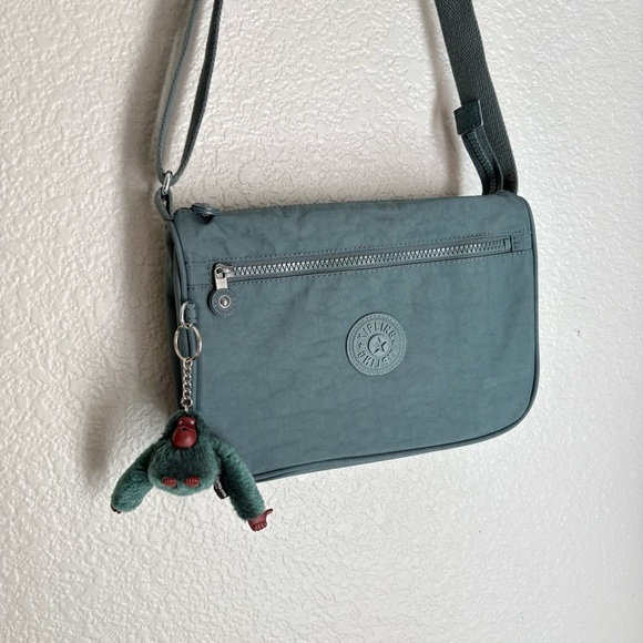 Kipling CALLIE CROSSBODY BAG Light Aloe Tonal Messenger Bag EUC - Picture 10 of 10